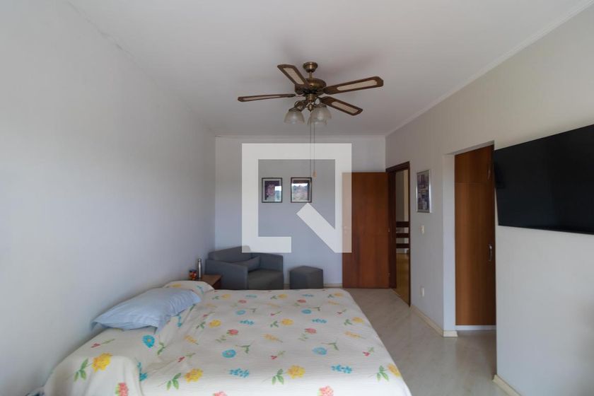 Casa à Venda - Vila Brandina, 4 Quartos,  540 m2 em , Campinas - sp | SoloBR