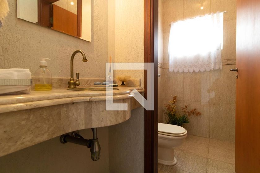Casa à Venda - Vila Brandina, 4 Quartos,  540 m2 em , Campinas - sp | SoloBR
