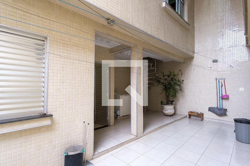 Casa, 3 quartos, 230 m² - Foto 81