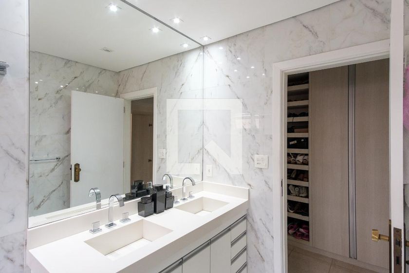 Casa, 3 quartos, 230 m² - Foto 28