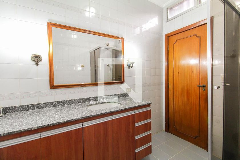 Casa, 3 quartos, 225 m² - Foto 47