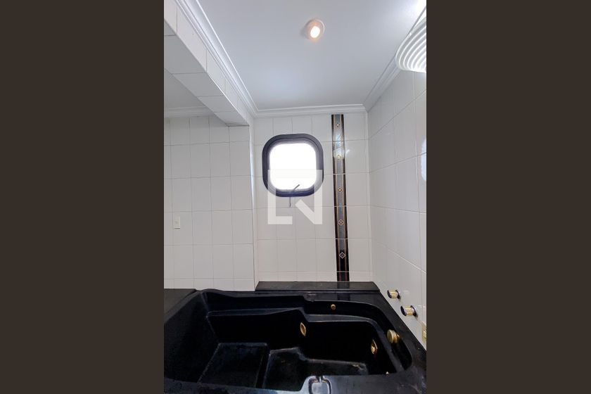 Apartamento, 3 quartos, 200 m² - Foto 151
