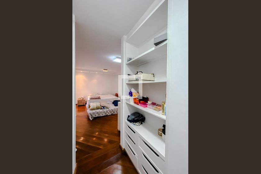 Apartamento, 3 quartos, 200 m² - Foto 131