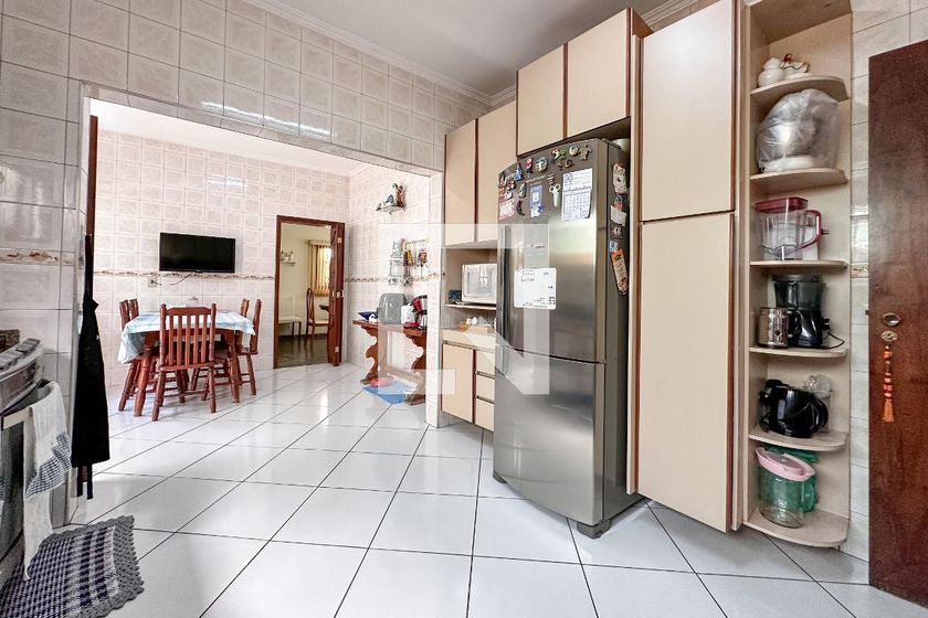 Casa, 3 quartos, 270 m² - Foto 123
