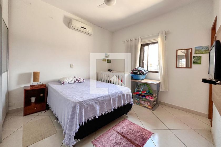 Casa, 3 quartos, 270 m² - Foto 49