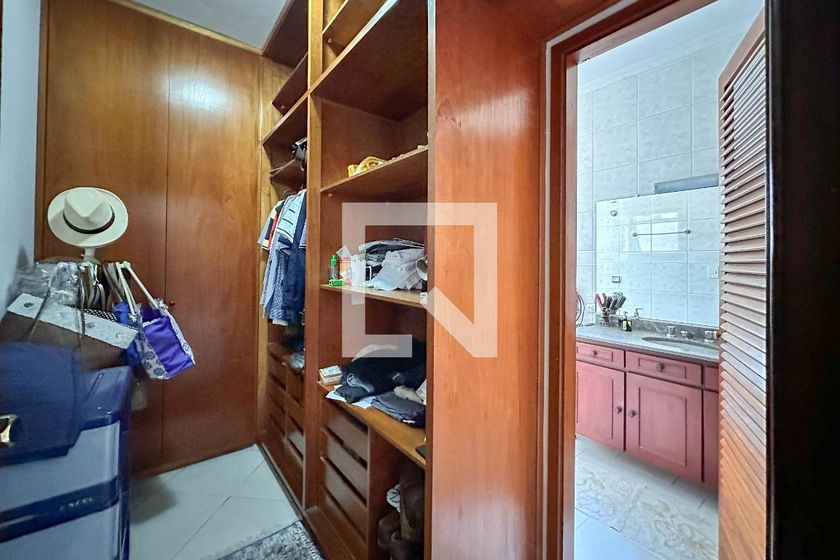 Casa, 3 quartos, 270 m² - Foto 89
