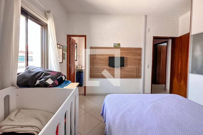 Casa, 3 quartos, 270 m² - Foto 57