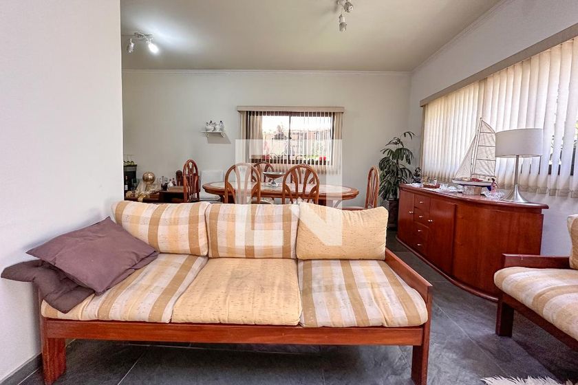 Casa, 3 quartos, 270 m² - Foto 3