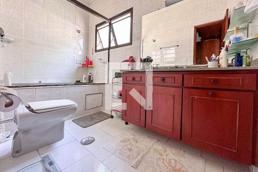 Casa, 3 quartos, 270 m² - Foto 93
