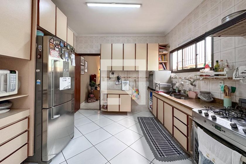 Casa, 3 quartos, 270 m² - Foto 135