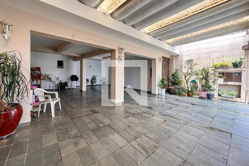 Casa, 3 quartos, 270 m² - Foto 183