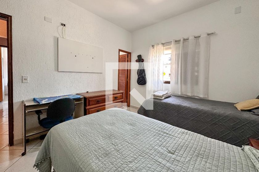 Casa, 3 quartos, 270 m² - Foto 29