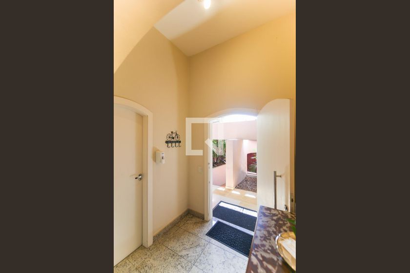 Casa, 4 quartos, 315 m² - Foto 11
