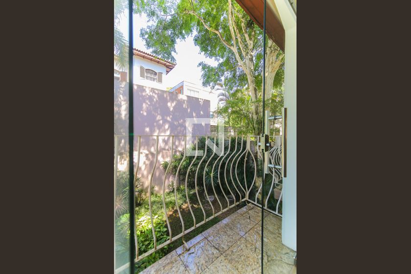 Casa, 4 quartos, 315 m² - Foto 57