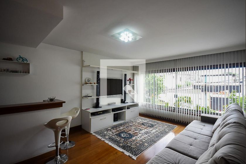 Casa, 3 quartos, 197 m² - Foto 1