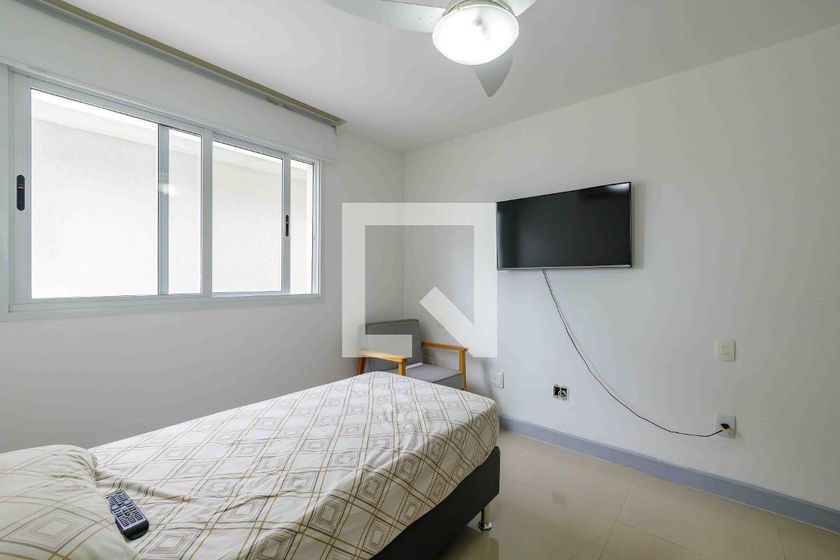 Casa, 4 quartos, 220 m² - Foto 33