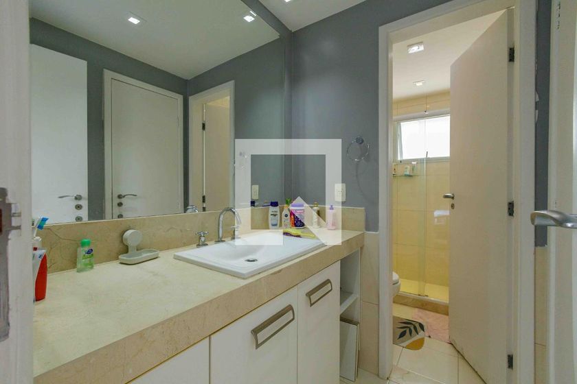 Casa, 4 quartos, 220 m² - Foto 40