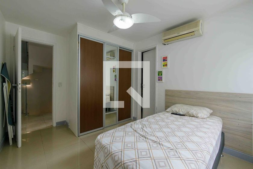 Casa, 4 quartos, 220 m² - Foto 35