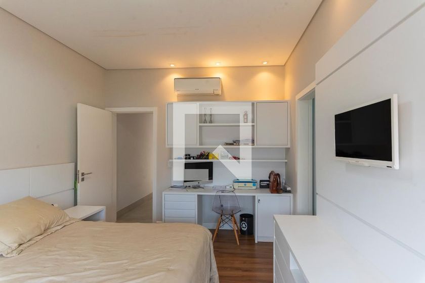 Casa à Venda - Swiss Park, 3 Quartos,  194 m2 em , Campinas - sp | SoloBR