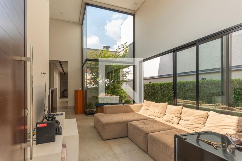 Casa à Venda - Swiss Park, 3 Quartos,  194 m2 em , Campinas - sp | SoloBR