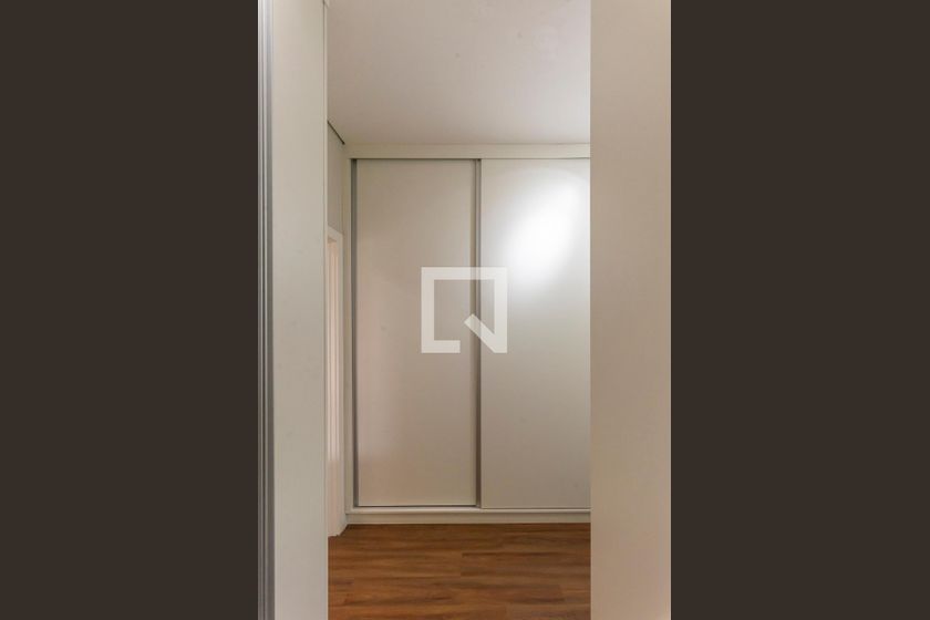Casa à Venda - Swiss Park, 3 Quartos,  194 m2 em , Campinas - sp | SoloBR