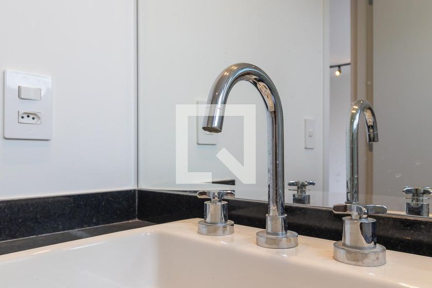 Apartamento à Venda - Bosque, 1 Quarto,  52 m2 em , Campinas - sp | SoloBR
