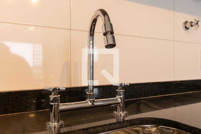 Apartamento à Venda - Bosque, 1 Quarto,  52 m2 em , Campinas - sp | SoloBR
