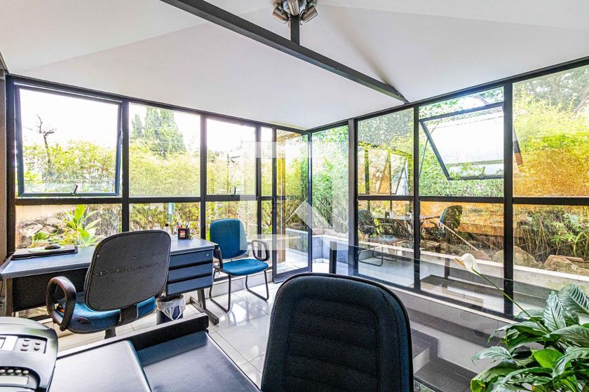 Casa, 3 quartos, 258 m² - Foto 8