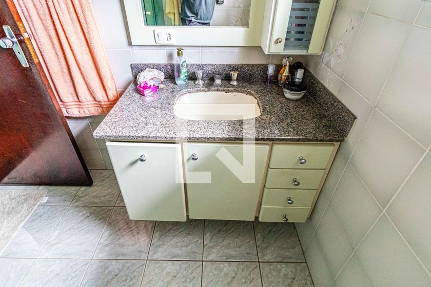 Casa, 3 quartos, 258 m² - Foto 34