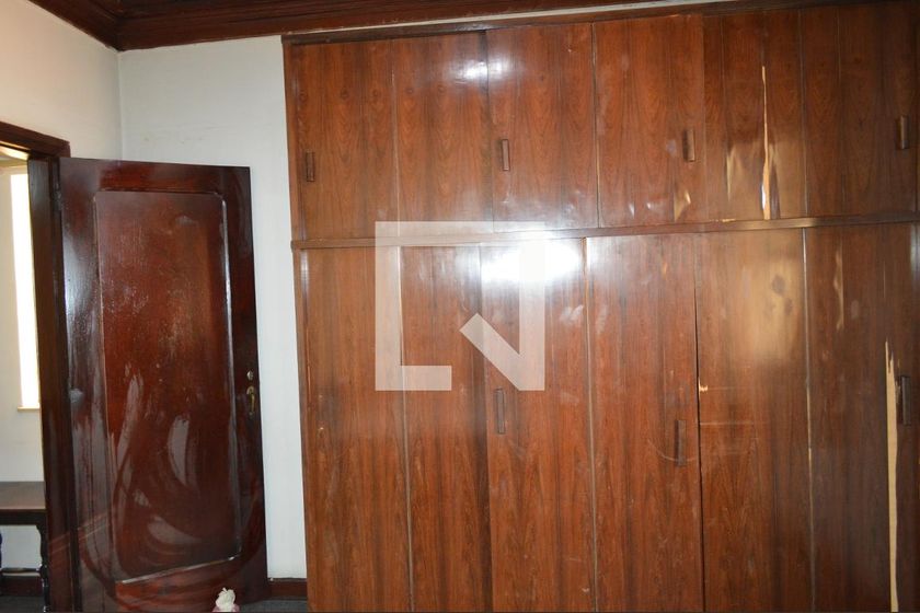 Casa, 4 quartos, 248 m² - Foto 44
