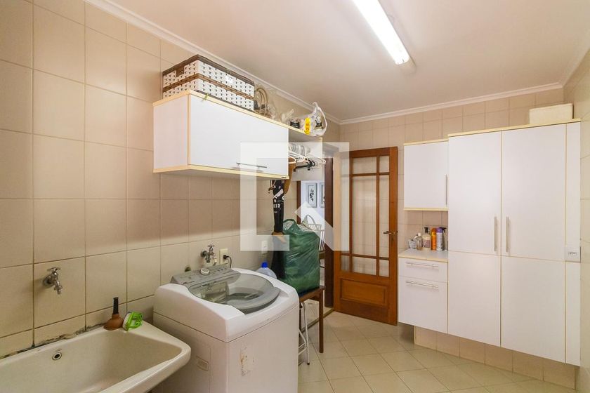 Casa à Venda - Jardim Santana, 4 Quartos,  455 m2 em , Campinas - sp | SoloBR