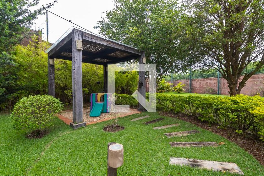 Casa à Venda - Jardim Santana, 4 Quartos,  455 m2 em , Campinas - sp | SoloBR