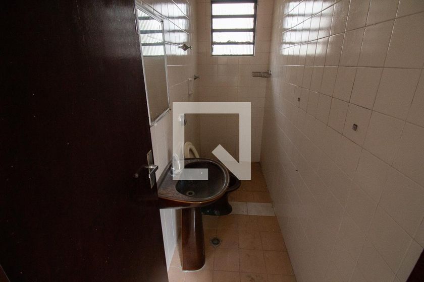 Casa, 4 quartos, 260 m² - Foto 34