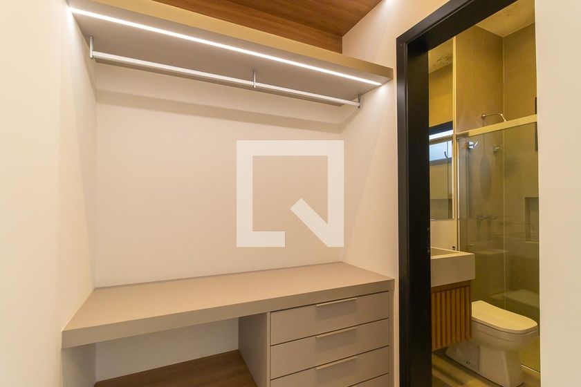 Casa à Venda - Swiss Park, 3 Quartos,  282 m2 em , Campinas - sp | SoloBR