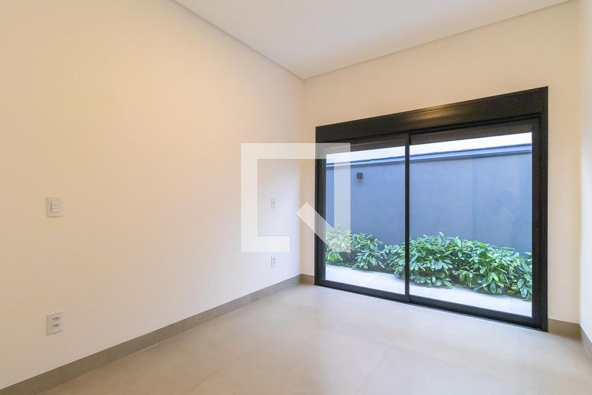 Casa à Venda - Swiss Park, 3 Quartos,  282 m2 em , Campinas - sp | SoloBR