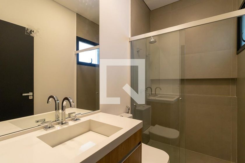 Casa à Venda - Swiss Park, 4 Quartos,  383 m2 em , Campinas - sp | SoloBR