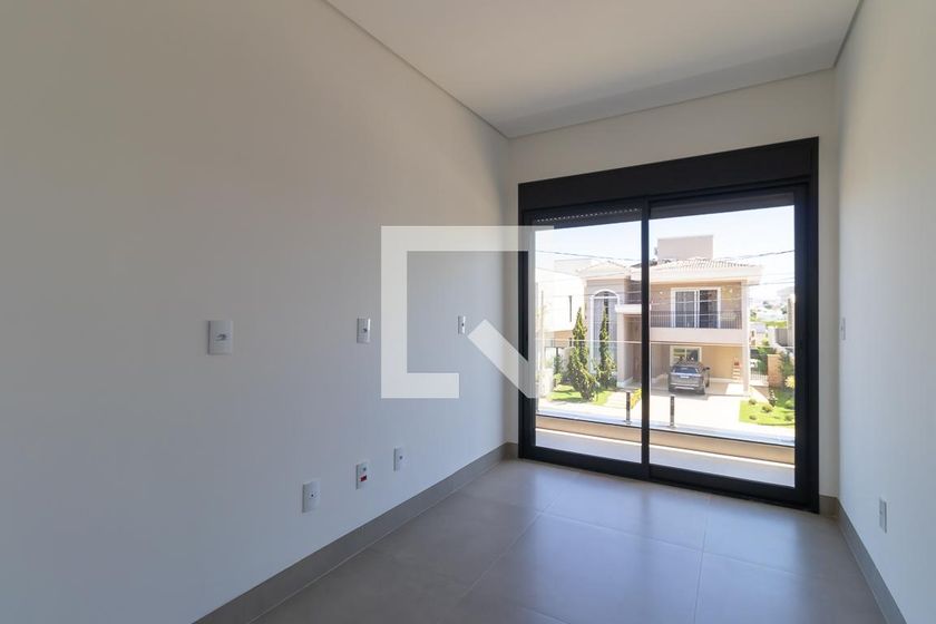 Casa à Venda - Swiss Park, 4 Quartos,  383 m2 em , Campinas - sp | SoloBR