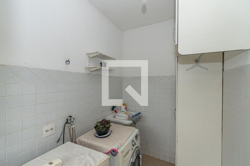 Casa à Venda - Vila Brandina, 4 Quartos,  115 m2 em , Campinas - sp | SoloBR