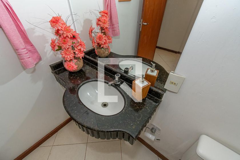 Casa à Venda - Vila Brandina, 4 Quartos,  115 m2 em , Campinas - sp | SoloBR