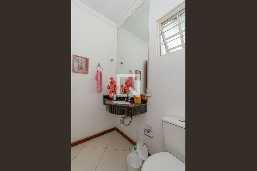 Casa à Venda - Vila Brandina, 4 Quartos,  115 m2 em , Campinas - sp | SoloBR