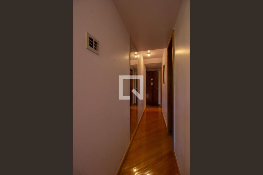Casa, 4 quartos, 550 m² - Foto 32