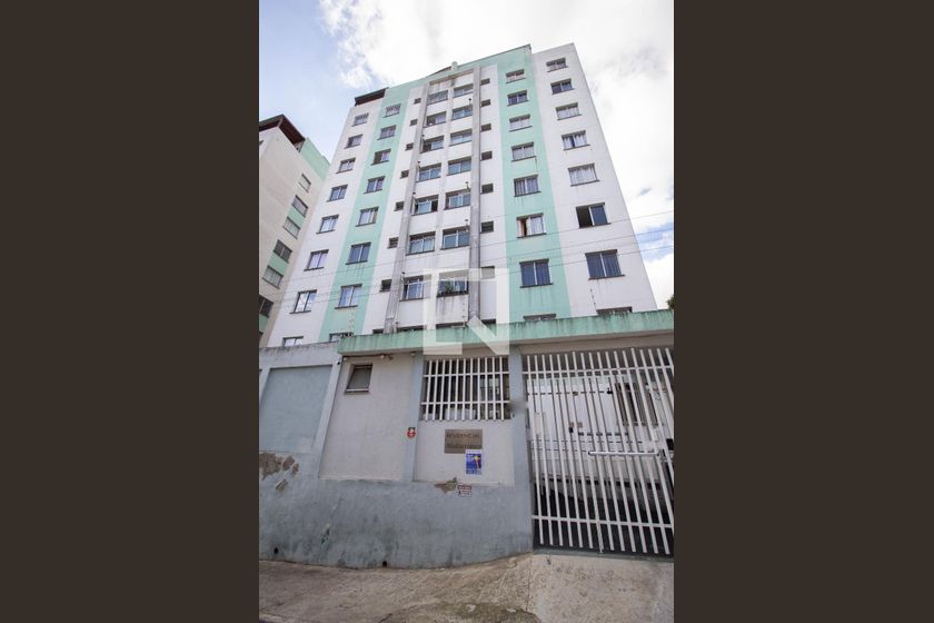 Condomínio em Rua Guaipu, 181, Piqueri São Paulo Alugue ou Compre