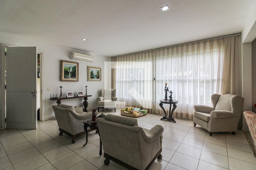 Casa, 4 quartos, 600 m² - Foto 1