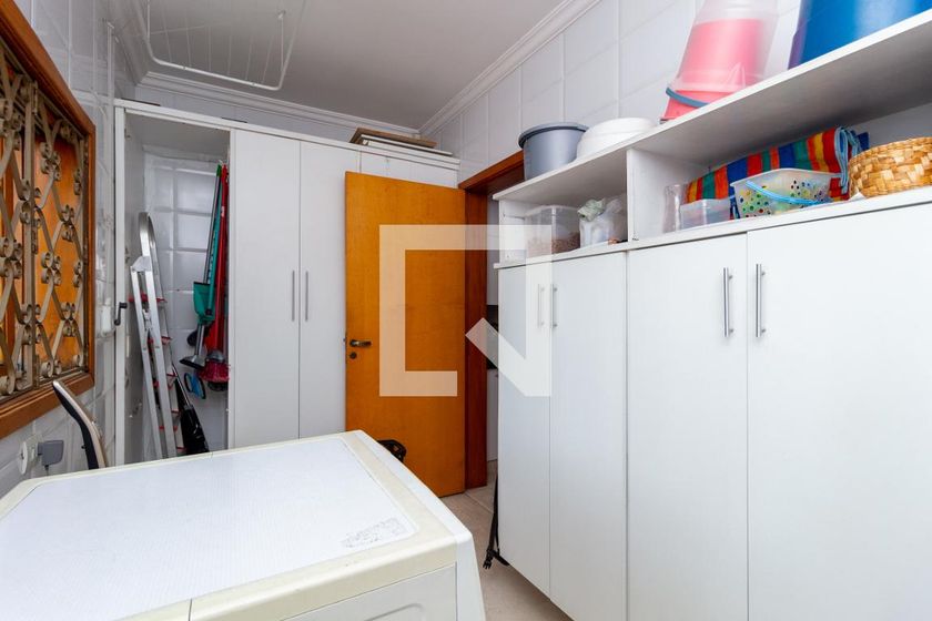 Casa, 3 quartos, 268 m² - Foto 53