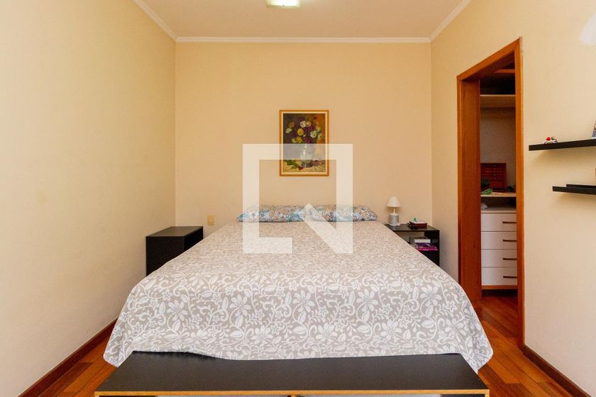 Casa, 3 quartos, 268 m² - Foto 32
