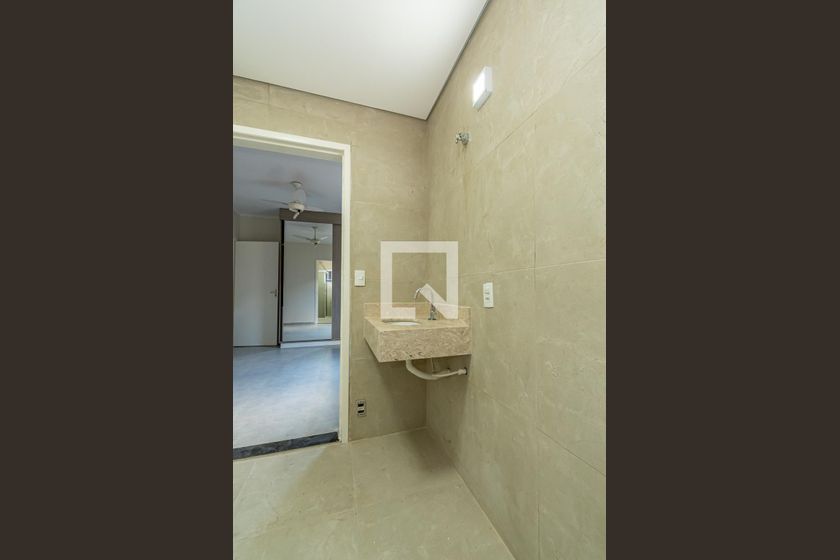Casa à Venda - Jardim Flamboyant, 3 Quartos,  230 m2 em , Campinas - sp | SoloBR
