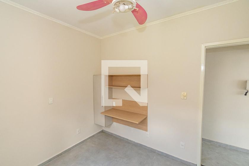 Casa à Venda - Jardim Flamboyant, 3 Quartos,  230 m2 em , Campinas - sp | SoloBR