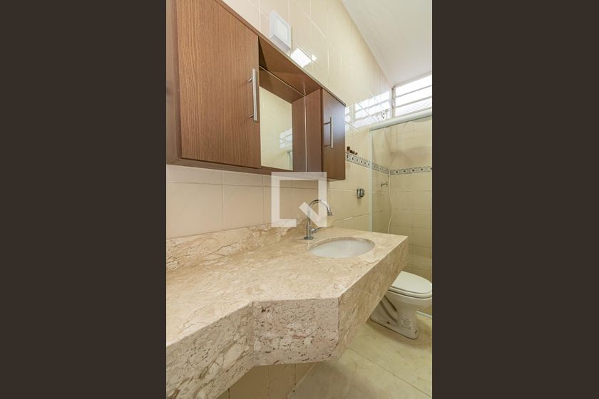 Casa à Venda - Jardim Flamboyant, 3 Quartos,  230 m2 em , Campinas - sp | SoloBR