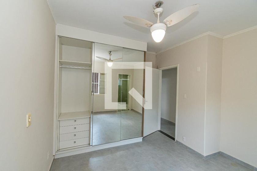 Casa à Venda - Jardim Flamboyant, 3 Quartos,  230 m2 em , Campinas - sp | SoloBR
