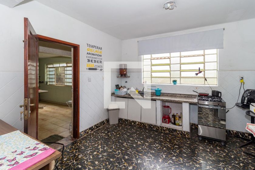 Casa, 8 quartos, 360 m² - Foto 63